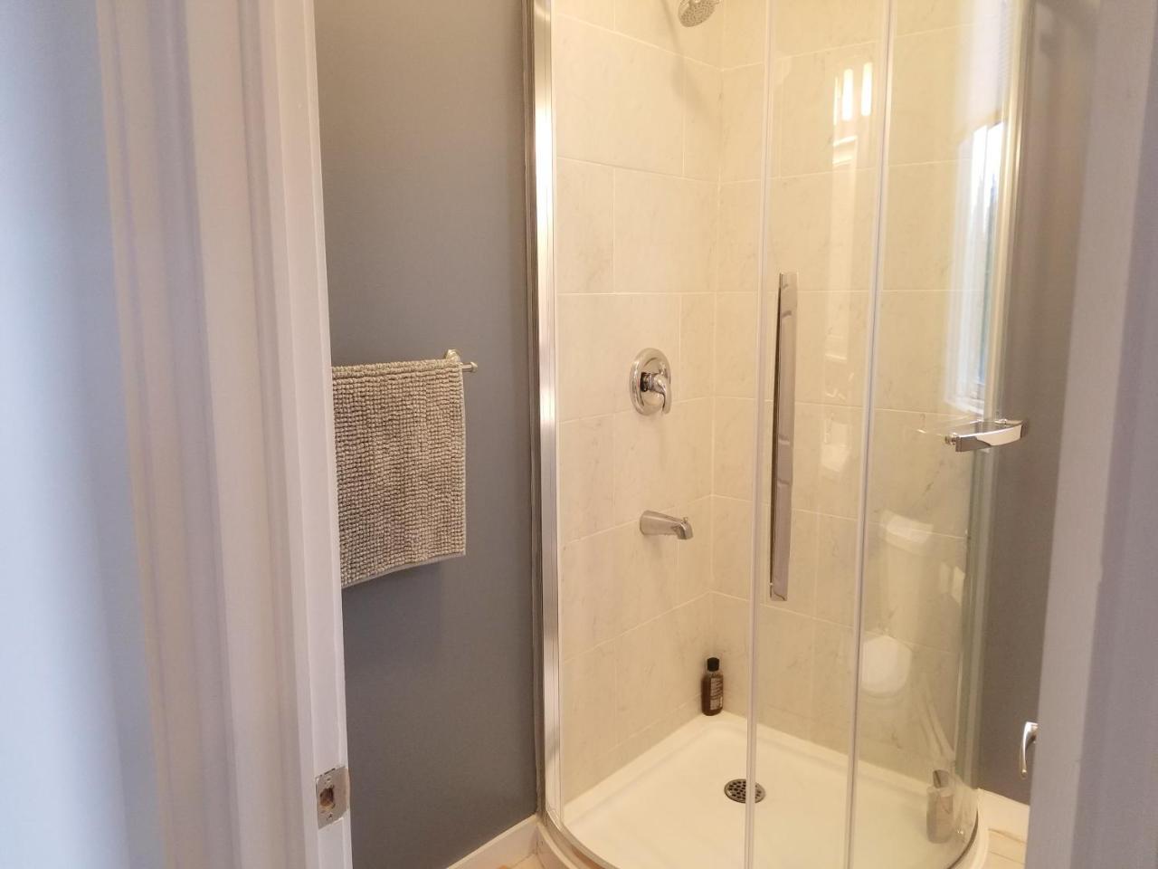Ottawa Stay Downtown Suites Bagian luar foto