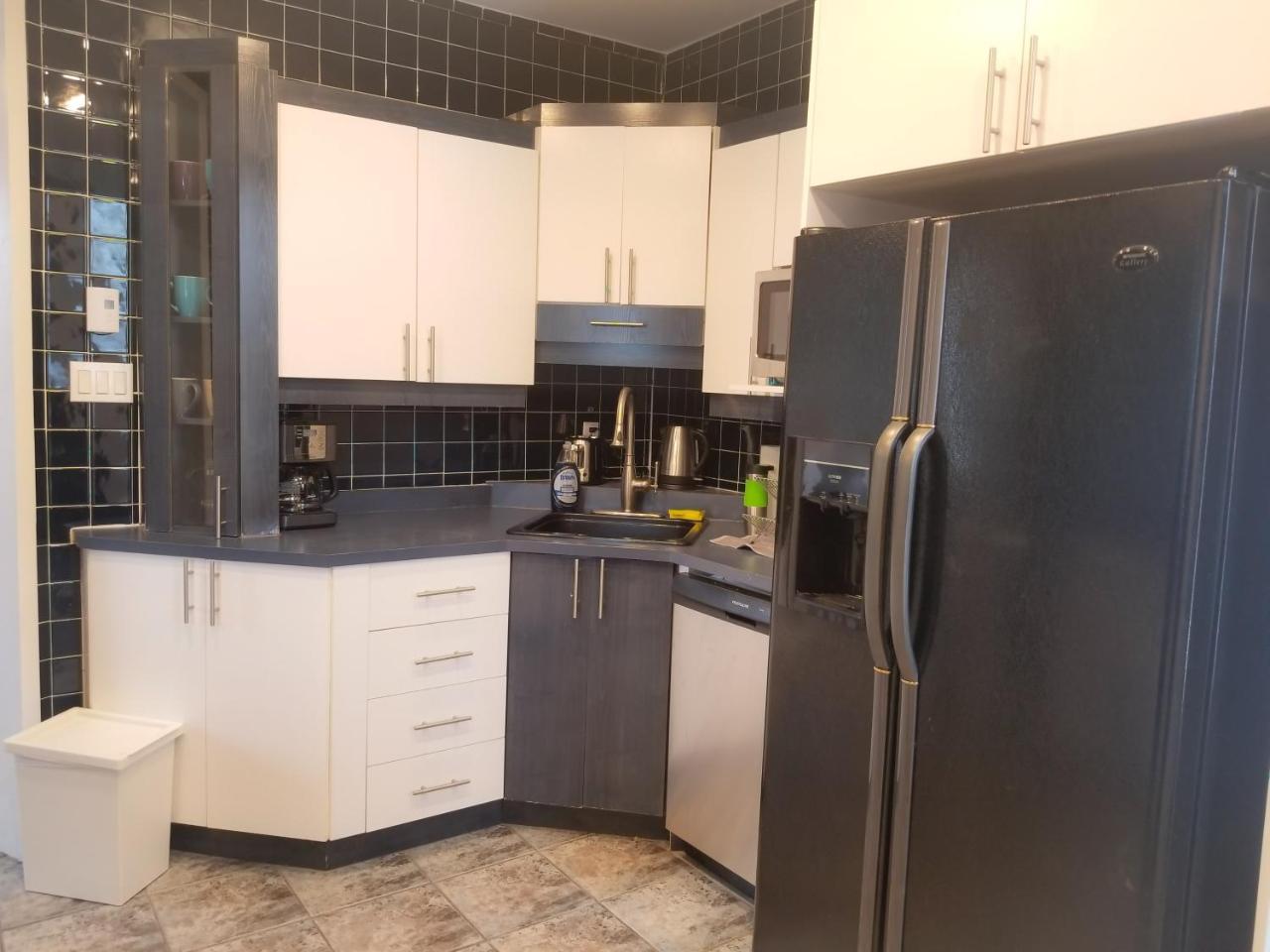 Ottawa Stay Downtown Suites Bagian luar foto