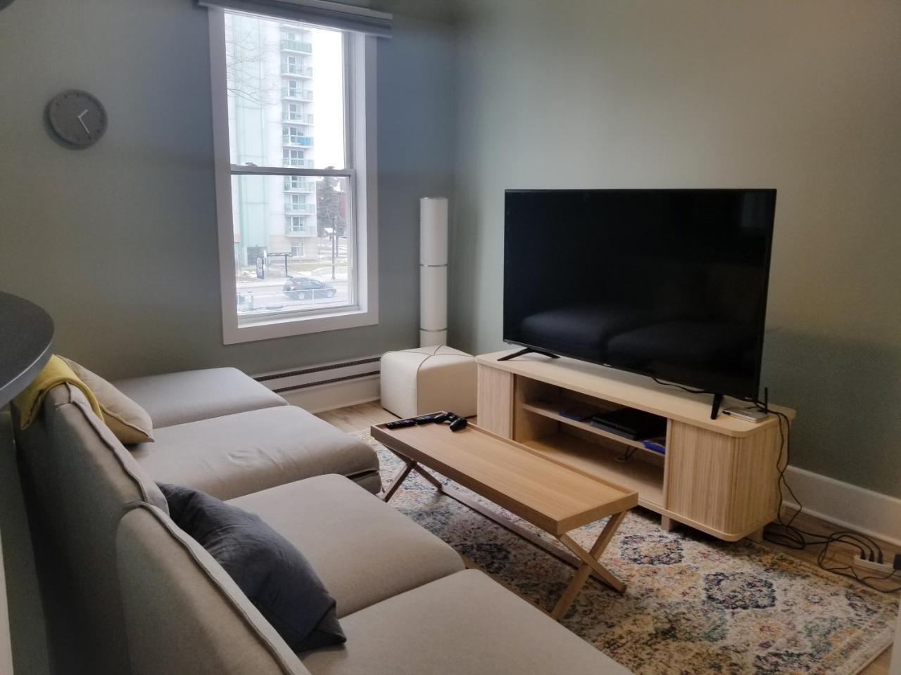 Ottawa Stay Downtown Suites Bagian luar foto