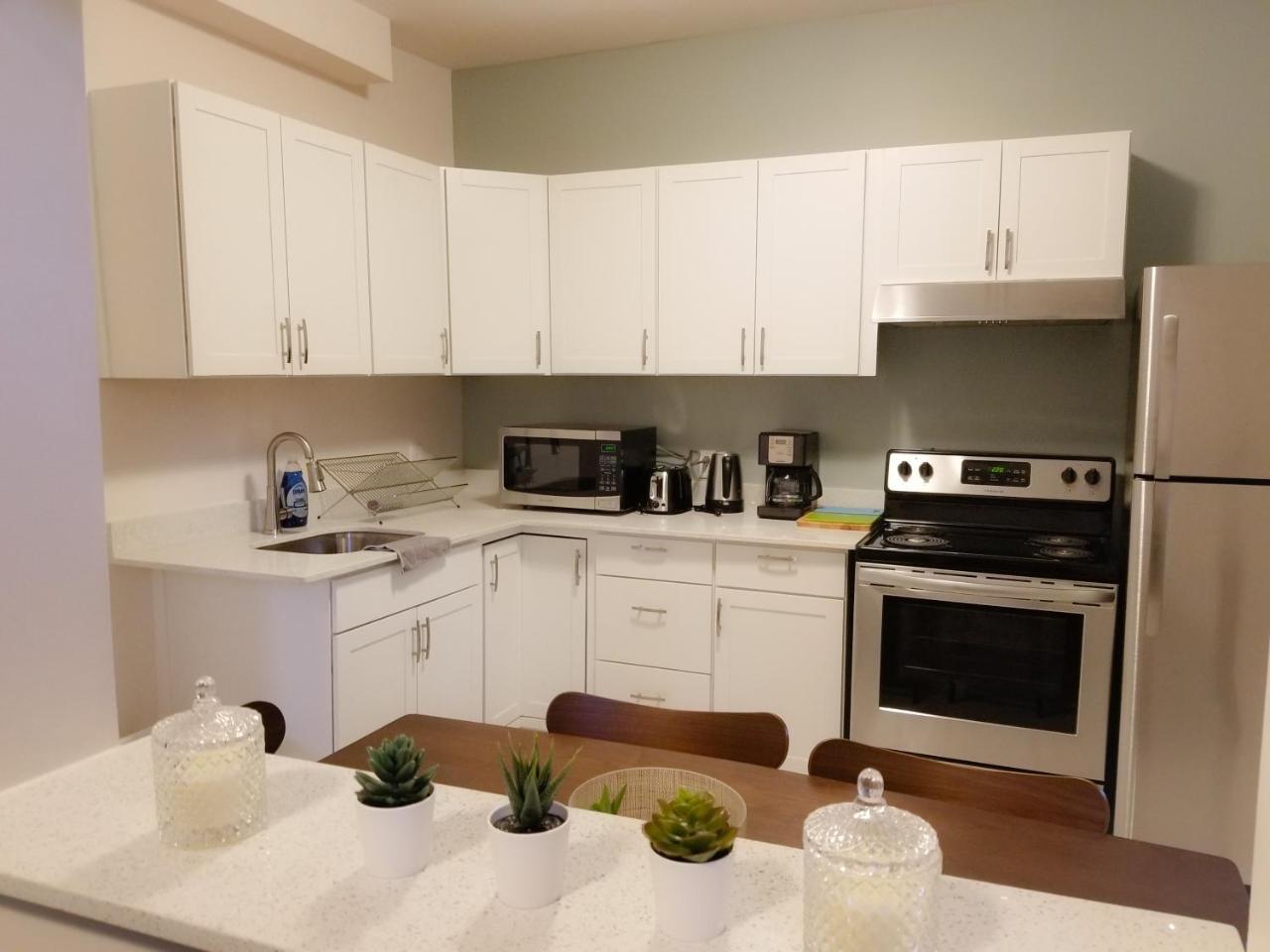 Ottawa Stay Downtown Suites Bagian luar foto