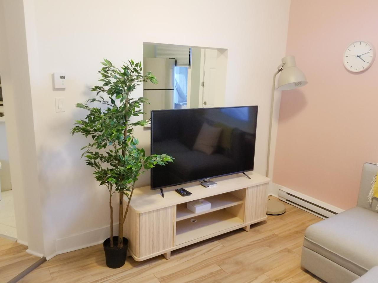 Ottawa Stay Downtown Suites Bagian luar foto