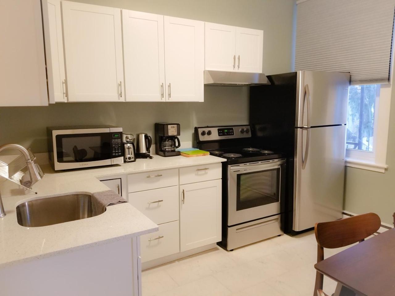 Ottawa Stay Downtown Suites Bagian luar foto